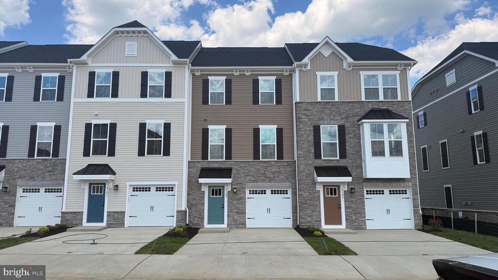 Photo - 9193 Edenderry Dr
