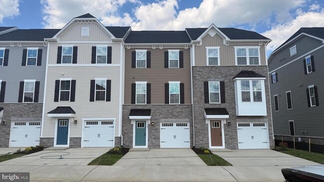 Building Photo - 9193 Edenderry Dr