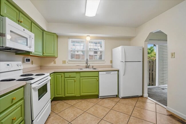 Photo - Immediate move-in at Goshen Village