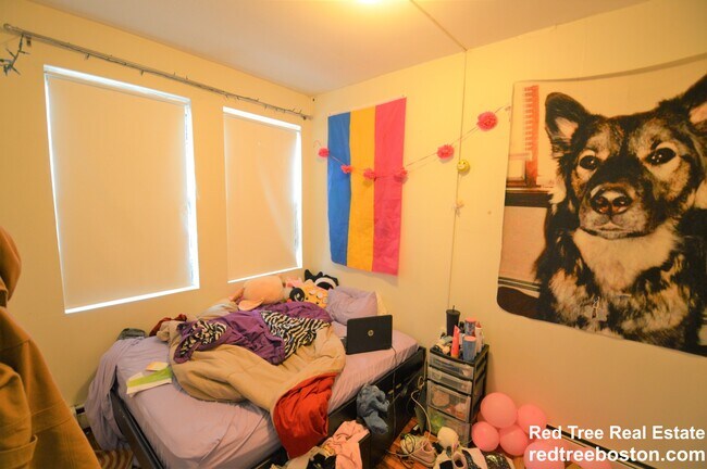 Photo - 46 Park Vale Ave Unidad 4