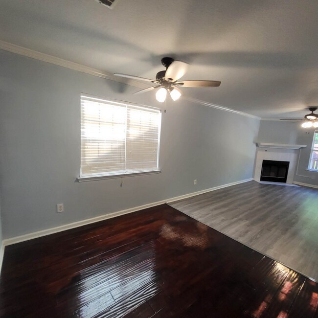 Photo - 4687 Brookwood Ln