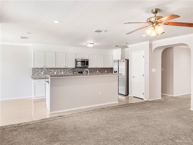 Photo - 15 Andrea Ave