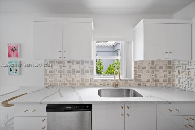 1625 Hollywood Blvd Unidad 2
