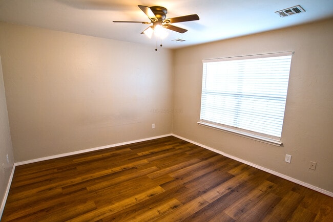 Photo - 4508 SE 80th St