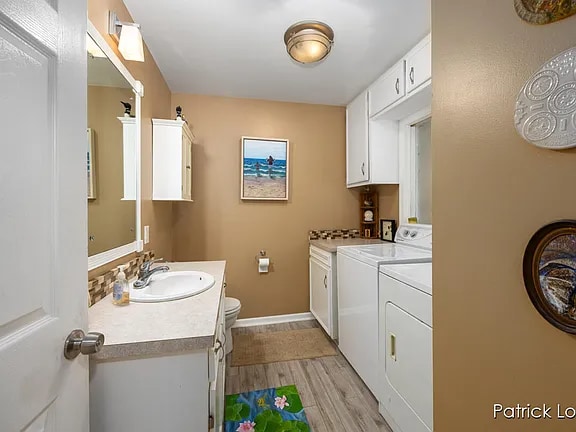 Photo - 583 Kingsbury St NW