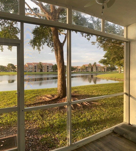 Photo - 7755 Yardley Dr