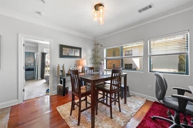 Photo - 2230 Cheshire Bridge Rd NE Unit 504