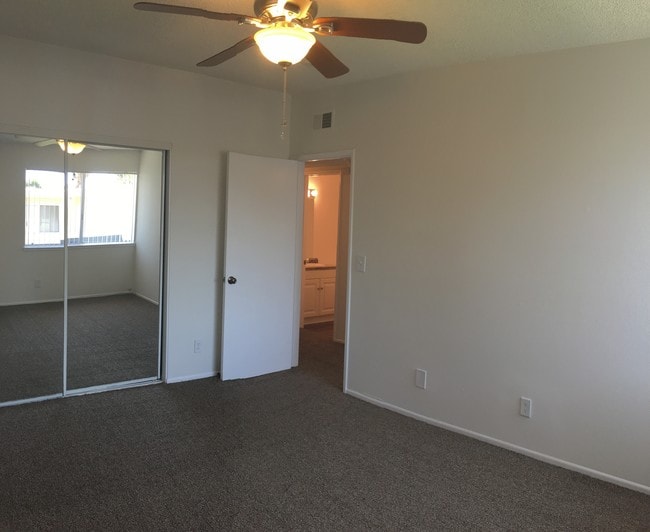Bridgeport Apartment Homes For Rent in Huntington Beach, CA