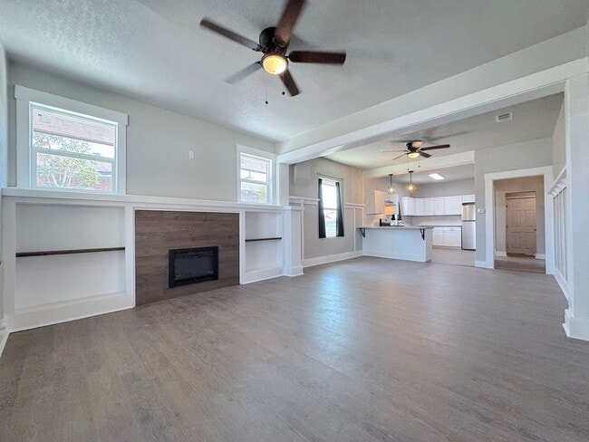 3512 Clifton Ave