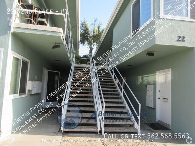 Building Photo - Lower Large Studio on The Peninsula w/walk... Unit #1 Rental