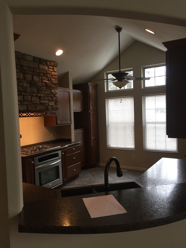 Ventanas de travesaño - 4980 Tippecanoe Rd