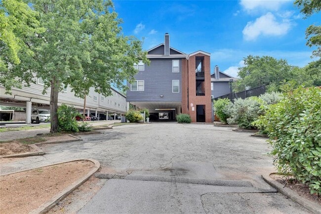 Building Photo - 2804 Rio Grande St Unit 201