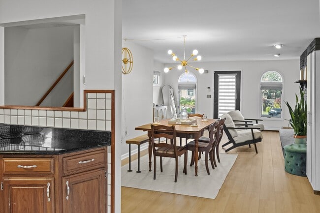 Photo - 106 Dawson Ave