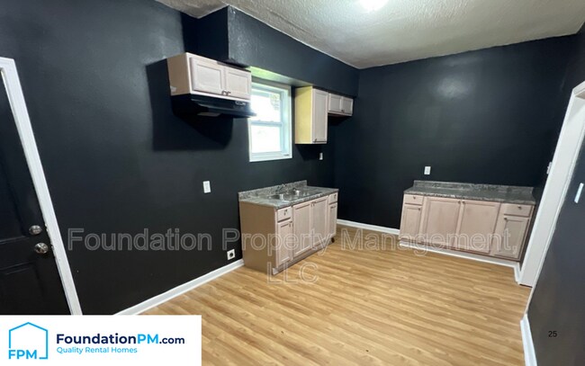 Photo - 1191 Sylvan St