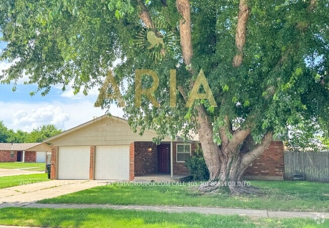 Building Photo - *AVAILABLE FOR IMMEDIATE MOVE IN* 2 Bed/1.... Rental