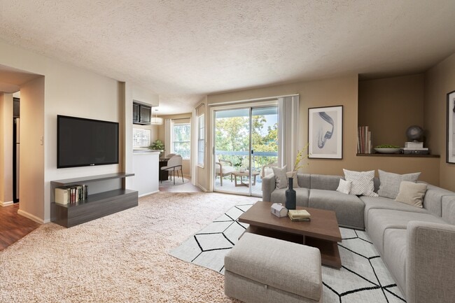 Photo - Hunters Chase