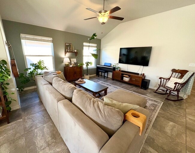 Photo - 7509 Loyd Neal Dr