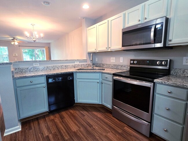 Photo - 608 Grasswren Way