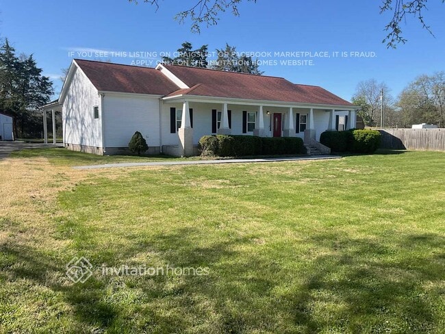 Building Photo - 915 Rome Pike