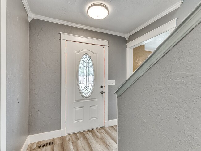 Photo - 7704 Brookside Dr