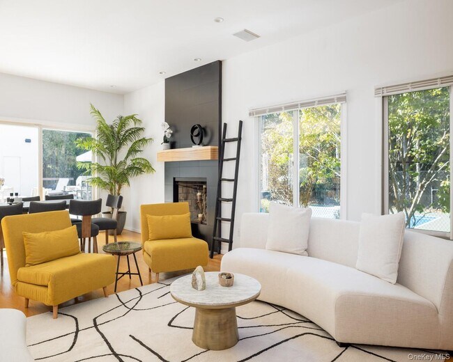 Photo - 15 Pheasant Run