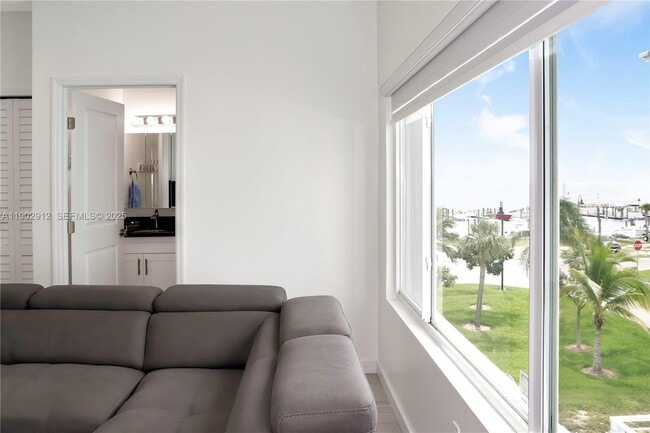 Photo - 94825 Overseas Hwy