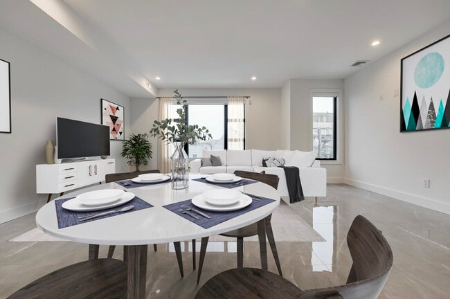 Photo - 290 Griffith St Unidad 2