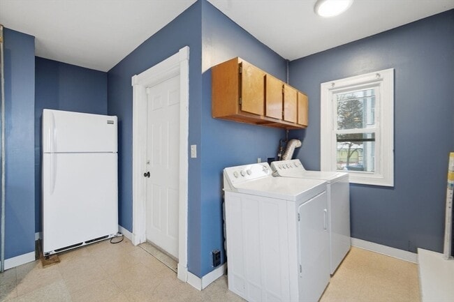 Photo - 882 Liberty St Unit 1