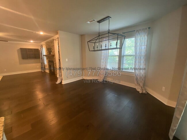1 Elms Cir