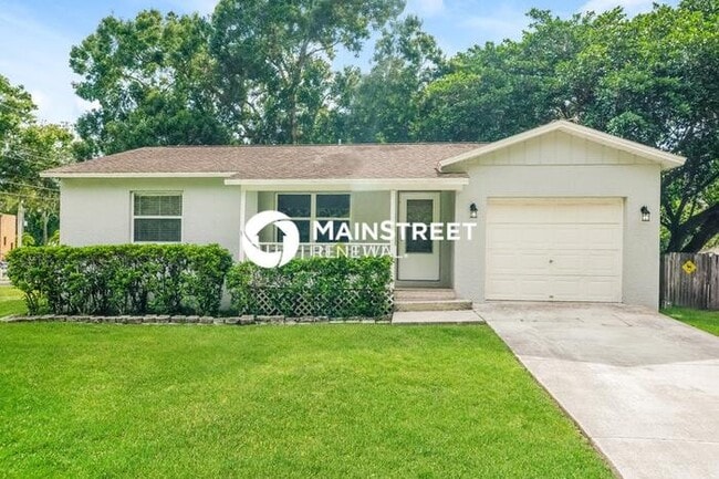 Building Photo - 3 Bedroom Pet-Friendly Home in Ellenton, FL with Main Street Renewal