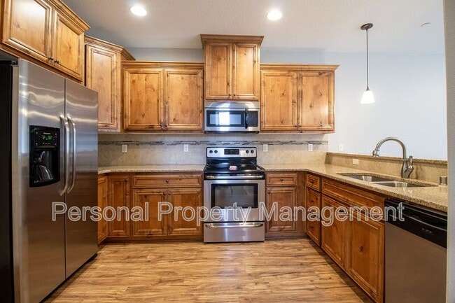 Photo - 221 N 33rd Ct