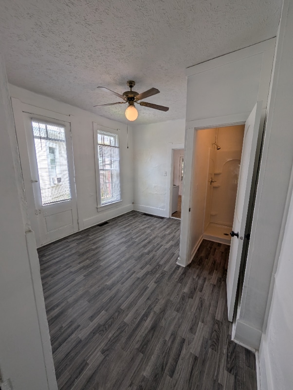 Photo - 211-213 N 20th St Unidad 213 N 20th St