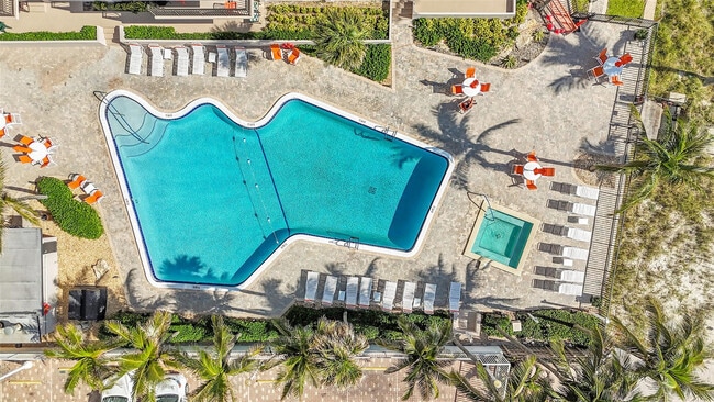 Photo - 3800 Galt Ocean Dr Unidad 204