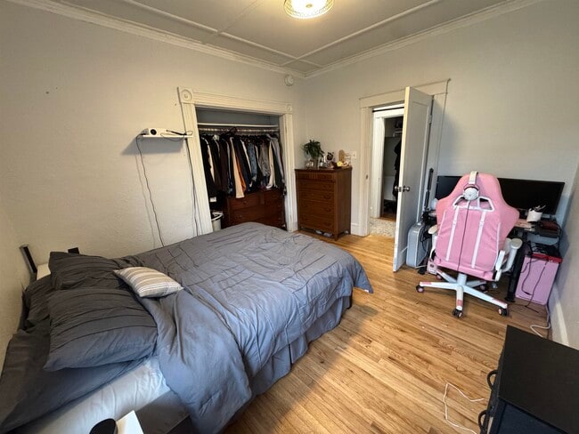 Photo - 44 Court St Unit B