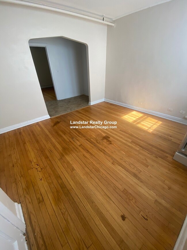 Photo - 6912 N Ravenswood Ave Unit 1B