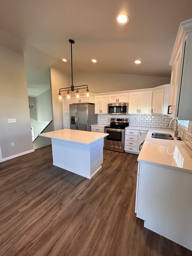 Photo - 3625 56th St S