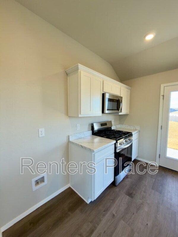 Photo - 2103 S Lakin Ln