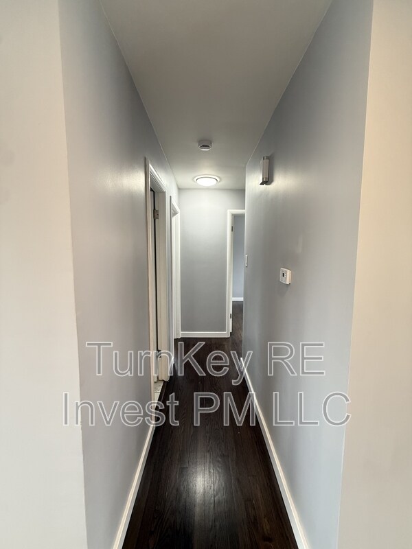 Photo - 18227 Center Ave