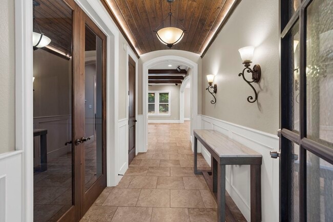 Photo - 6806 Heron Dr