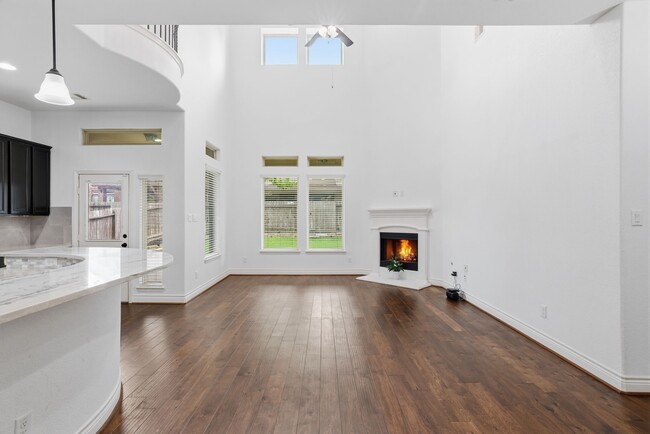 Photo - 135 Deerfield Meadow Dr