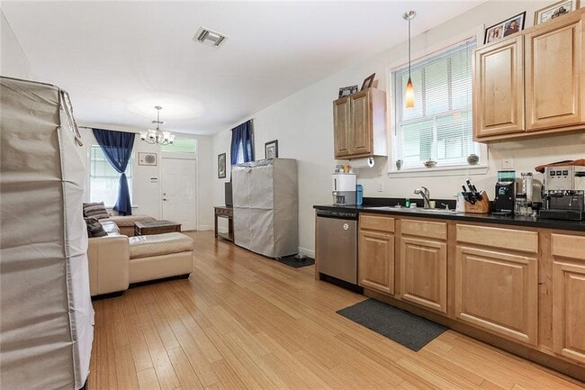 Photo - 3615 Calhoun St Unit 1