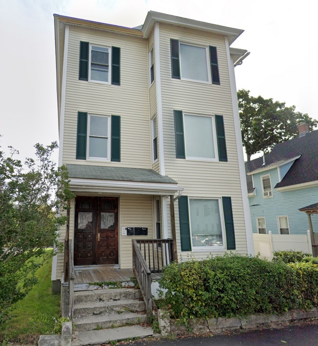 Building Photo - 129 West St Unit 2