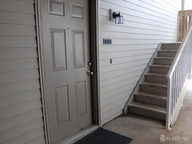 Photo - 5307 Ravens Crest Dr