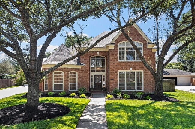 Building Photo - 15106 Vista Heights Dr Rental