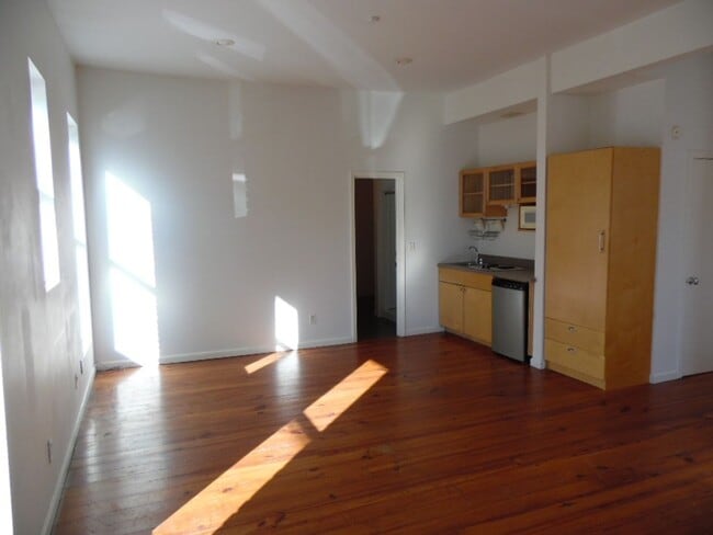 Photo - The Madison Unit Lowertown Studio Apartment