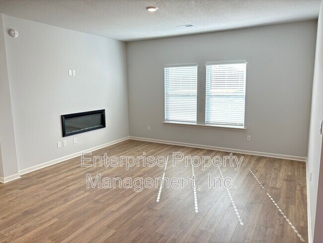 Photo - 230 Kipling Dr