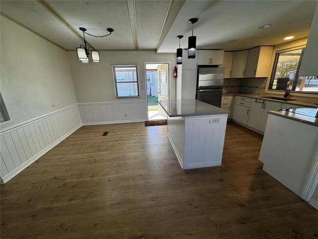 Photo - 1003 Oren Ave