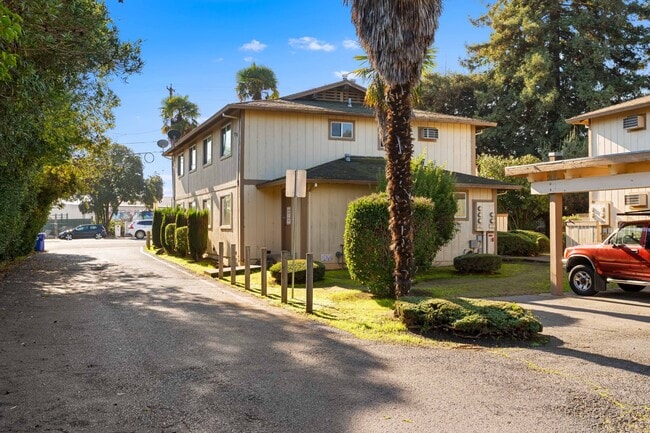 Building Photo - 802-816 Lincoln Avenue Unit 804