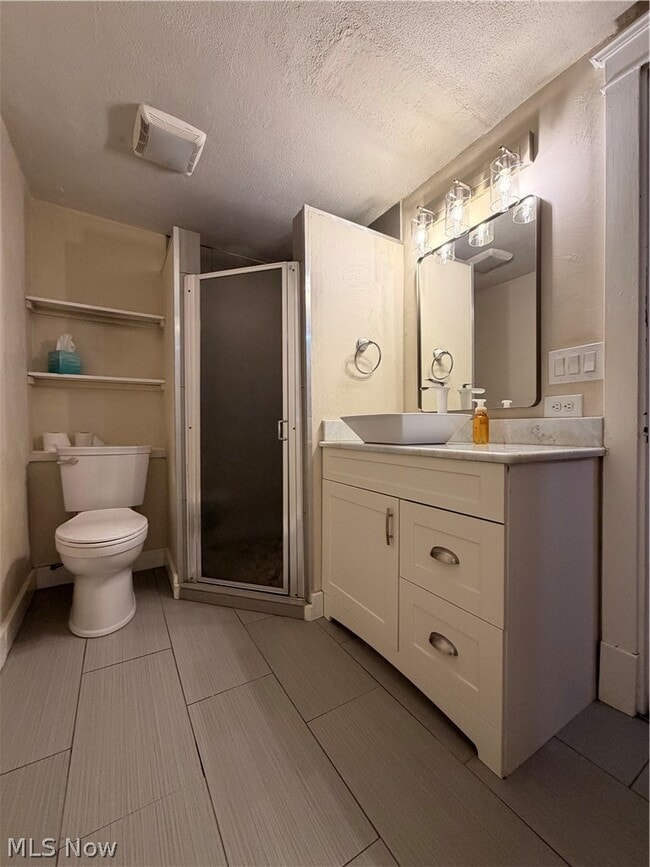 Photo - 29 Crestline Pl