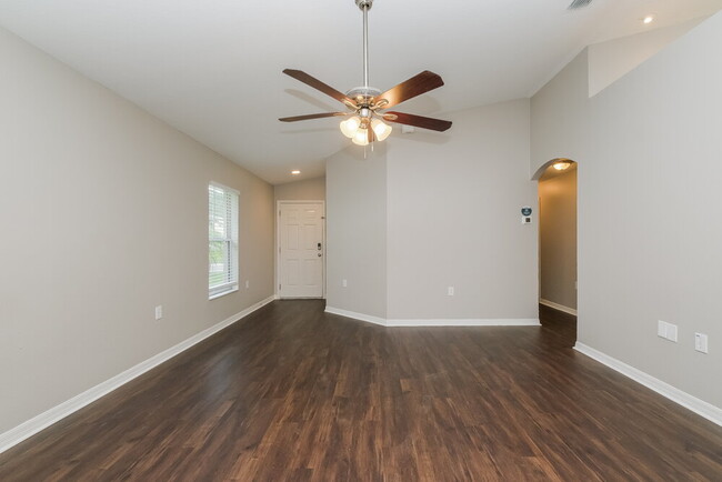 Photo - 18530 Kentisbury Ct